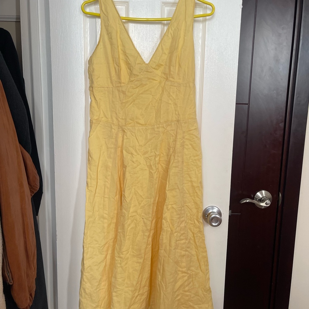 GAP Yellow Sleeveless Dress